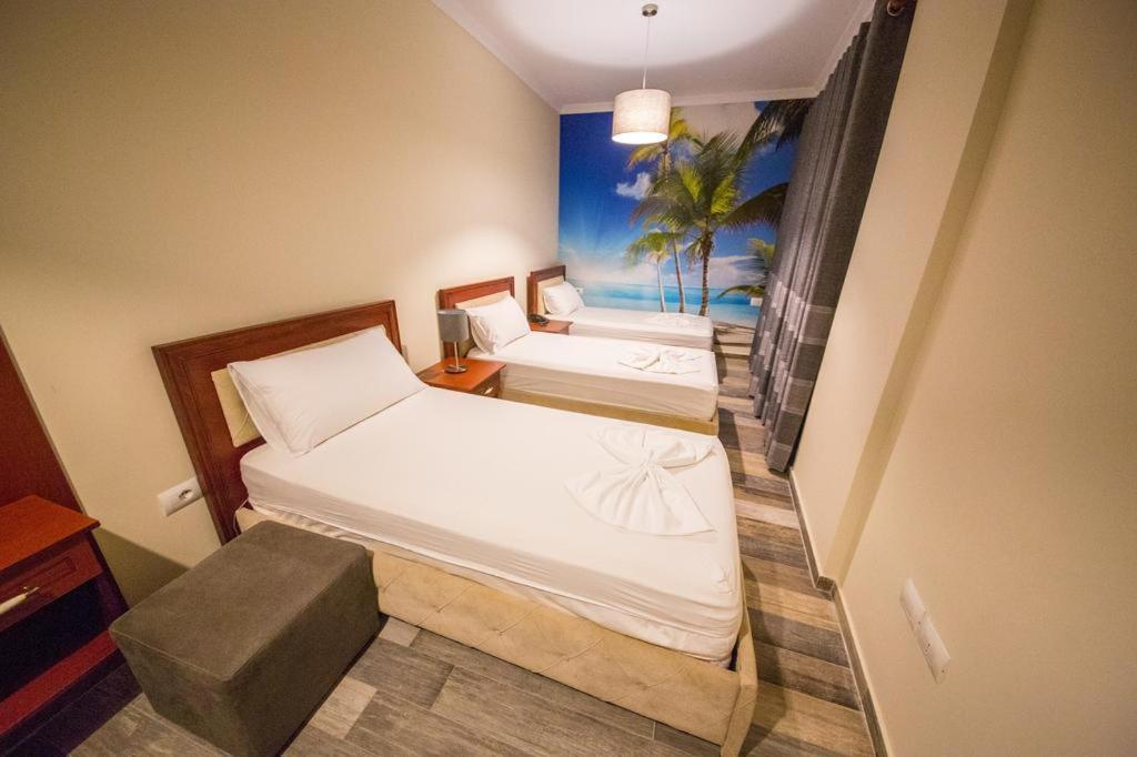 Hotel Summer Stars Vlore Ngoại thất bức ảnh