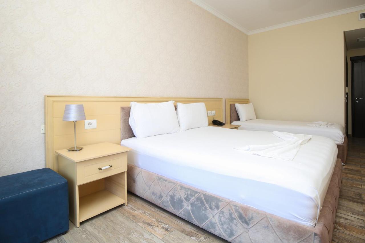 Hotel Summer Stars Vlore Ngoại thất bức ảnh