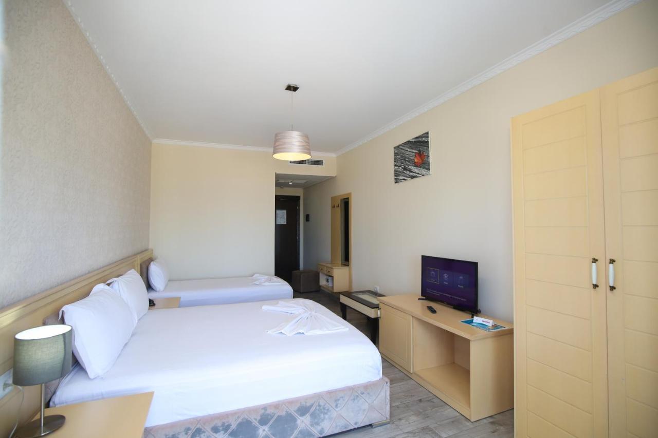 Hotel Summer Stars Vlore Ngoại thất bức ảnh